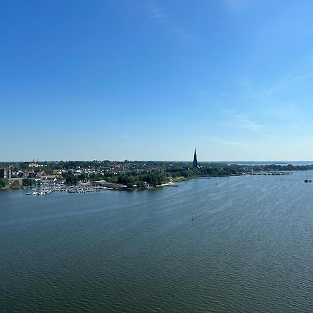 „Bellevue“ Apartment Schleswig Bagian luar foto