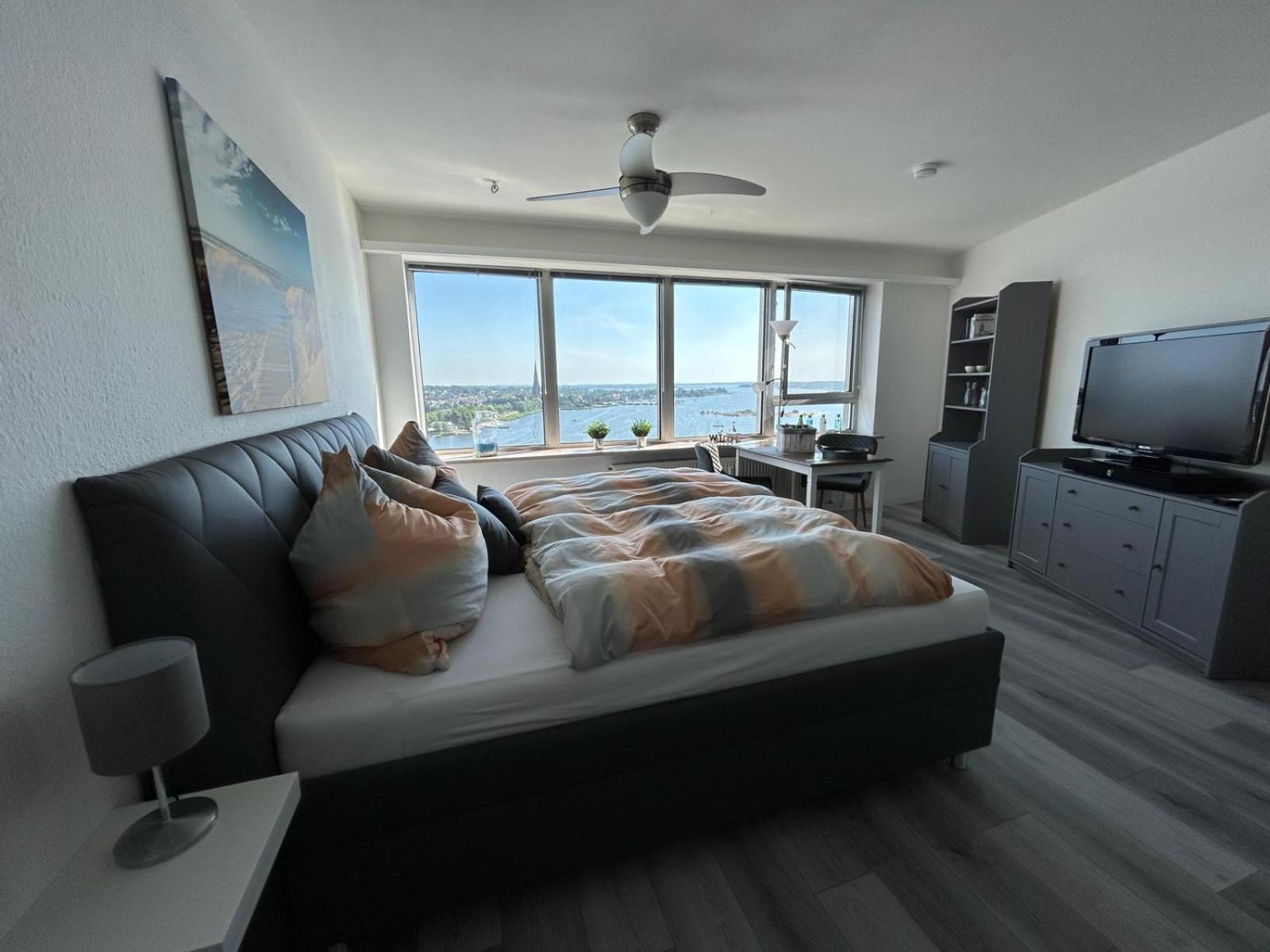 „Bellevue“ Apartment Schleswig Bagian luar foto