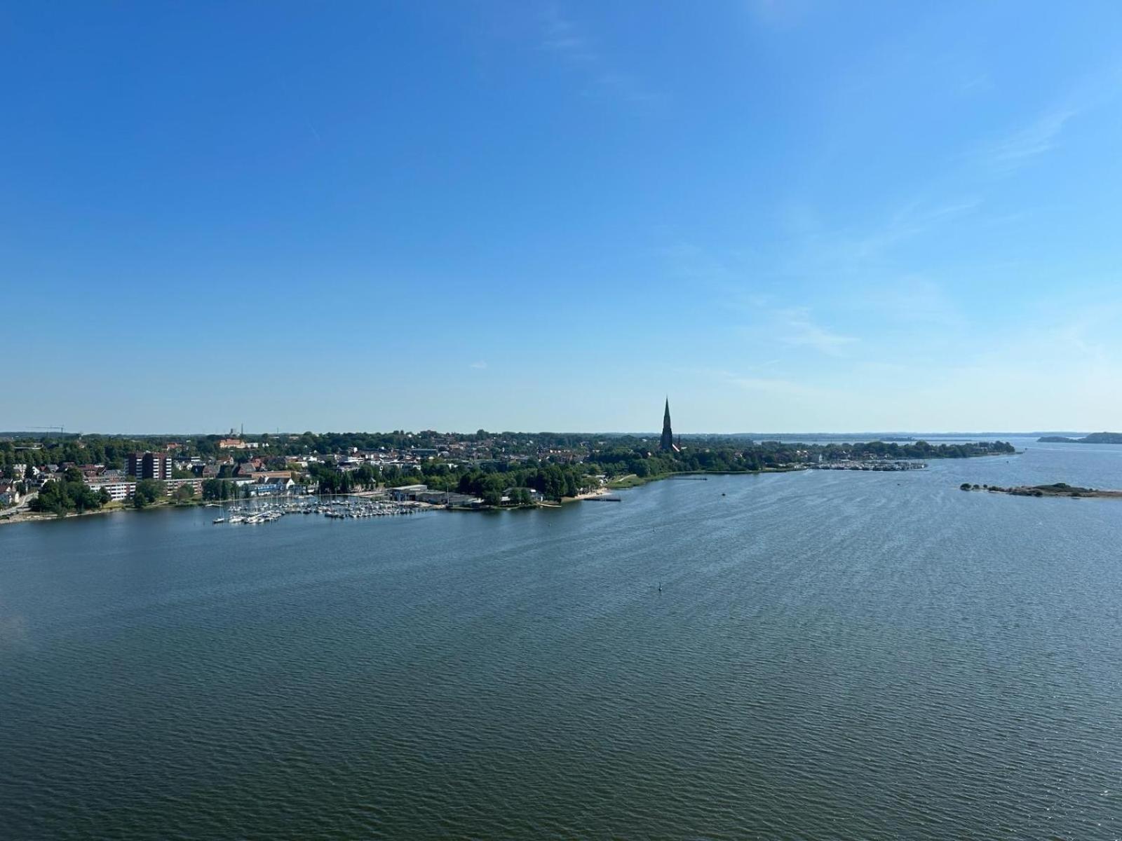 „Bellevue“ Apartment Schleswig Bagian luar foto